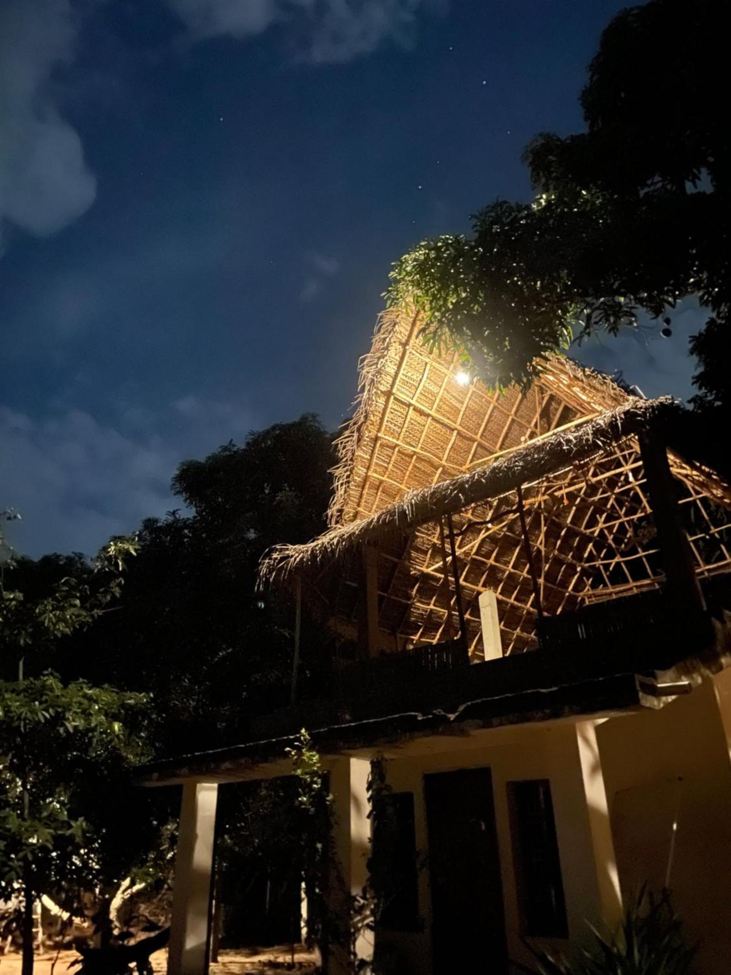 Art Forest Ποντισερί Εξωτερικό φωτογραφία